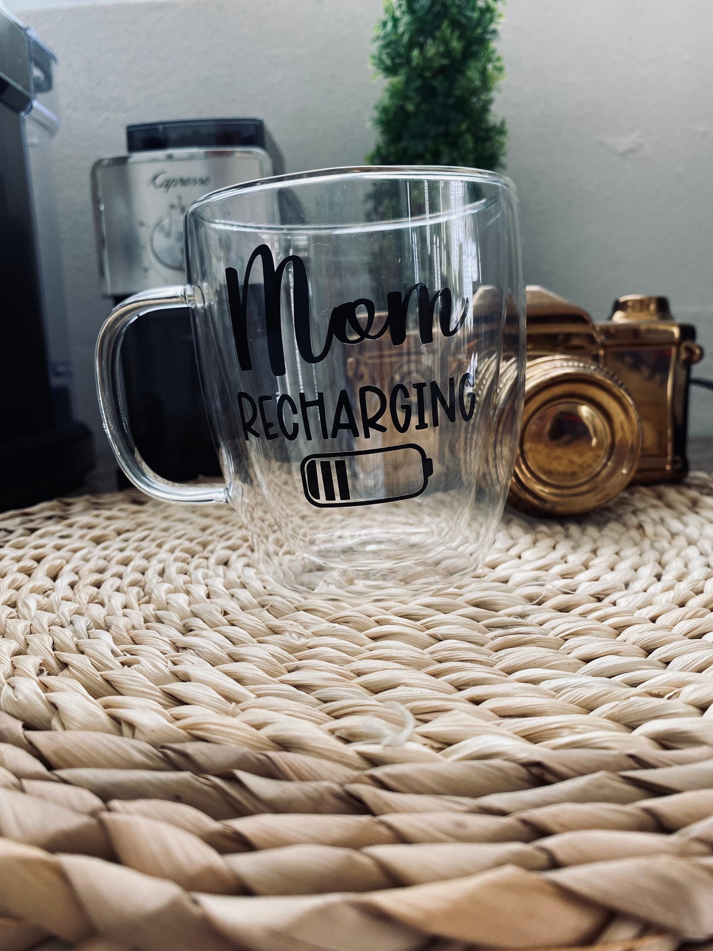 MOM recharging Mug