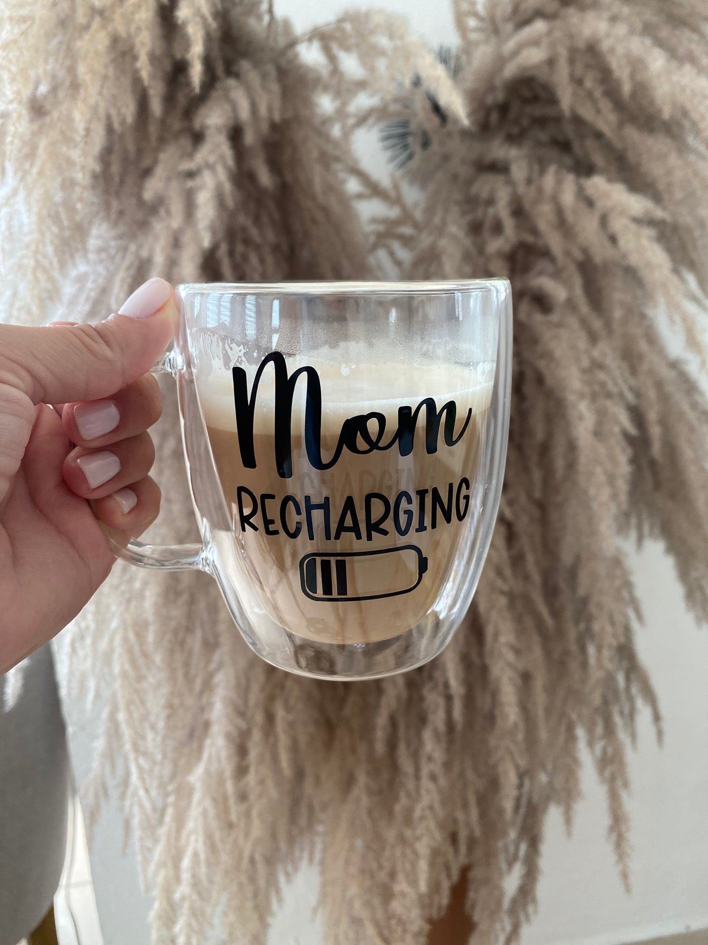 MOM recharging Mug